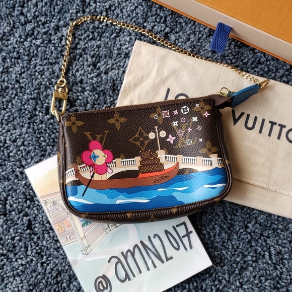 Louis Vuitton Monogram Vivienne Mini Pochette - Picture 2 of 10